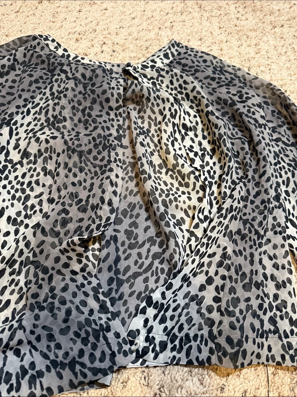 Jennifer Lopez Black and White Leopard-Print Long Sleeve Blouse - Picture 4 of 8
